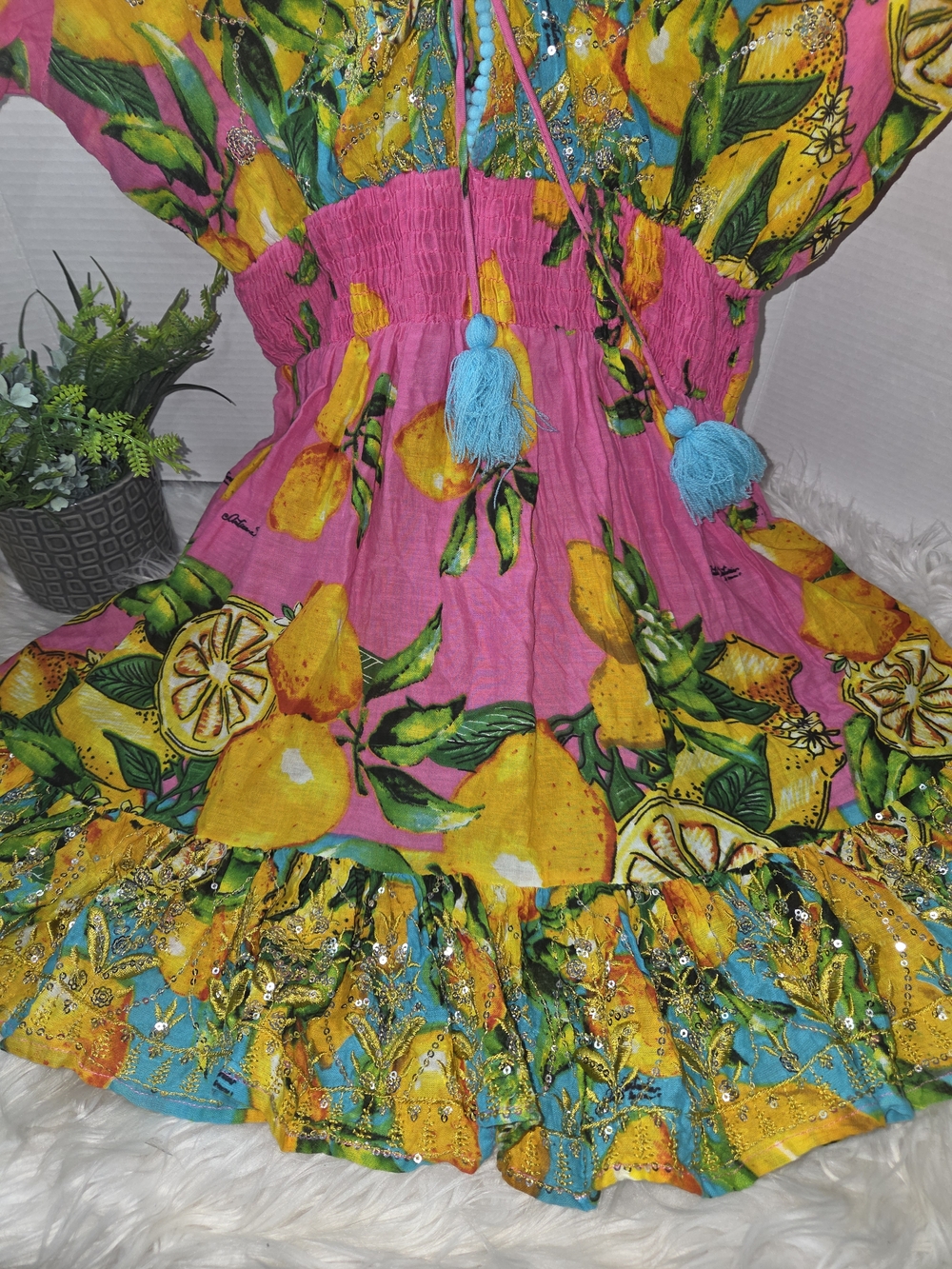 Giacomo Cinque Sequin Vibrant Pink Lemon-Print Mini Dress with Tassel Tie - Picture 5 of 12